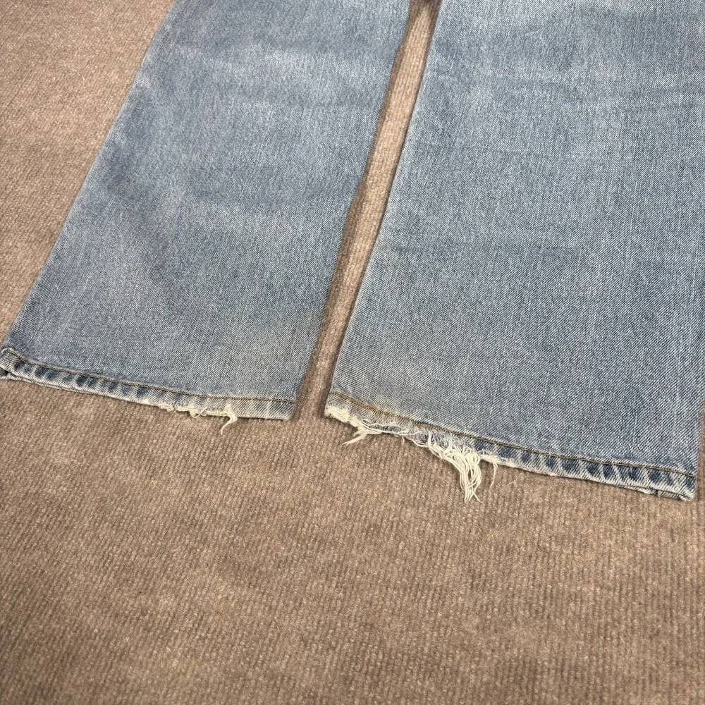 Levis 505 Jeans Mens 38x32‎ Regular Fit Straight Leg Light Wash Blue Denim Y2K